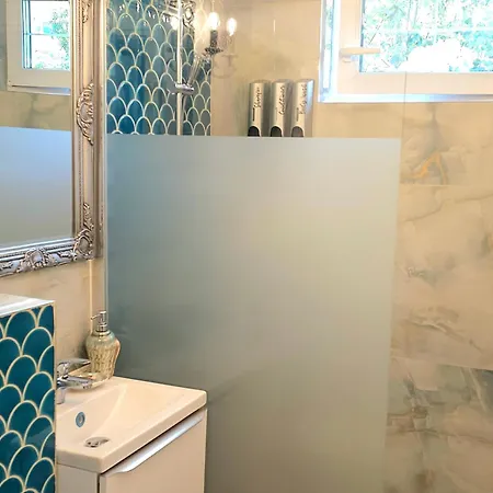 Διαμέρισμα Phoenix Nest Elegant 2-bedroom Self Check-in Near Port & Old Town Κονστάντζα
