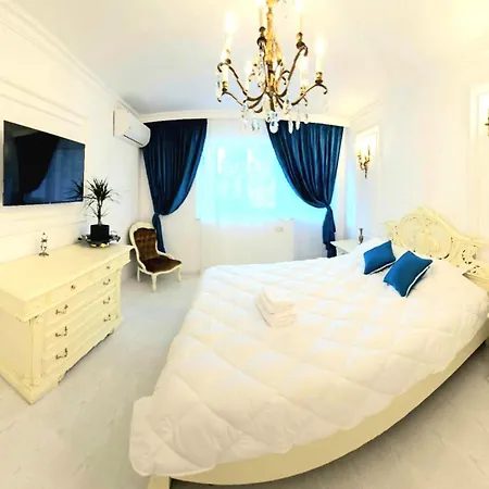 Phoenix Nest Elegant 2-bedroom Self Check-in Near Port & Old Town Διαμέρισμα Κονστάντζα