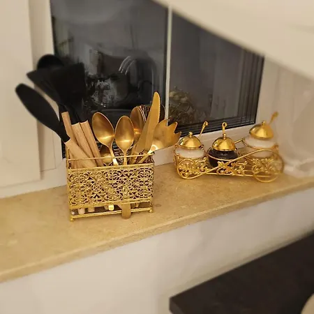 Phoenix Nest Elegant 2-bedroom Self Check-in Near Port & Old Town アパート *