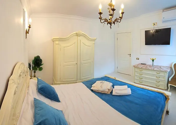 アパート Phoenix Nest *